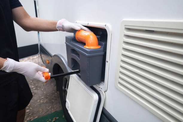 Best Luxury portable toilet rental  in Avalon, CA